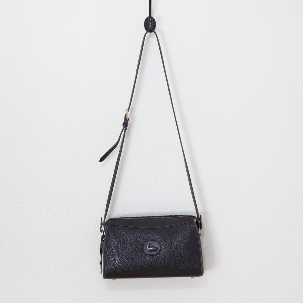 Dooney & Bourke Women's Vintage Black Pebble Leather Crossbody Bag Gold Hardware